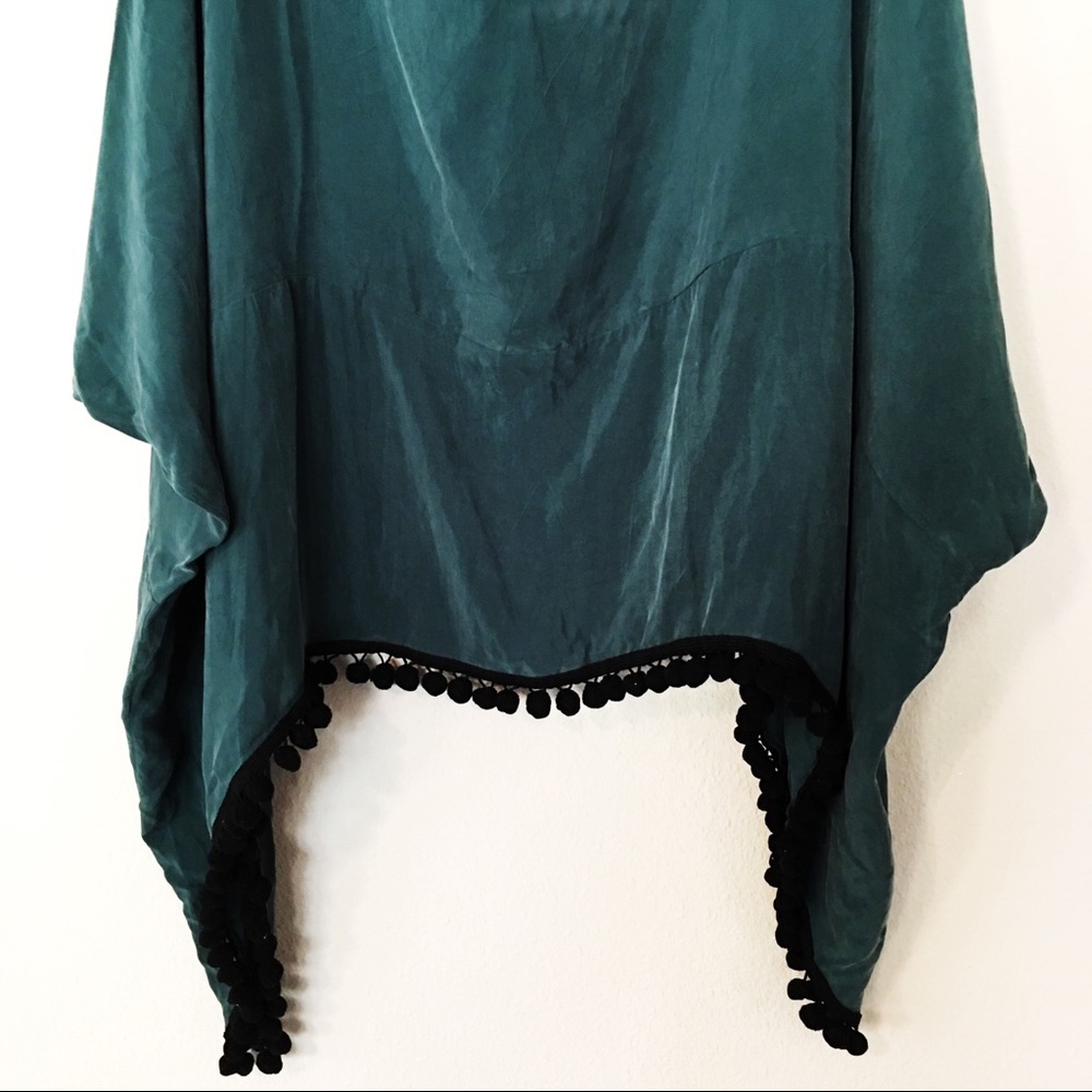 For Love & Lemons Caliente Cape Pom Pom Hemline XS - Picture 5 of 7